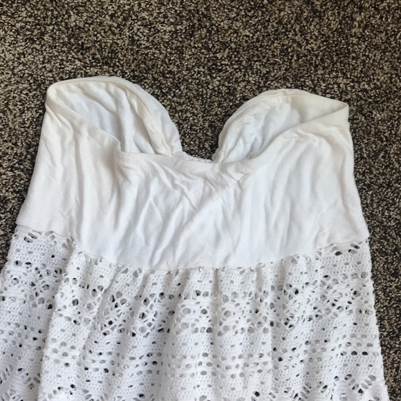 Robin Piccone Cover-Up, Faded/Stained - Picture 7 of 7